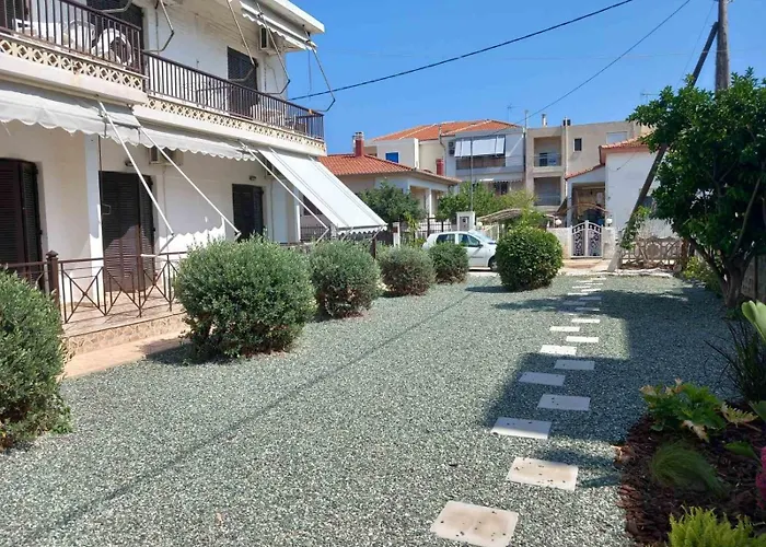 Apolafsi Aparthotel 2*